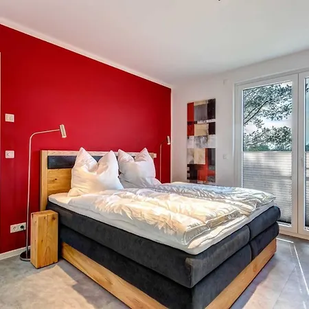 Im Kiefernhain, Ferienwohnung 13 *